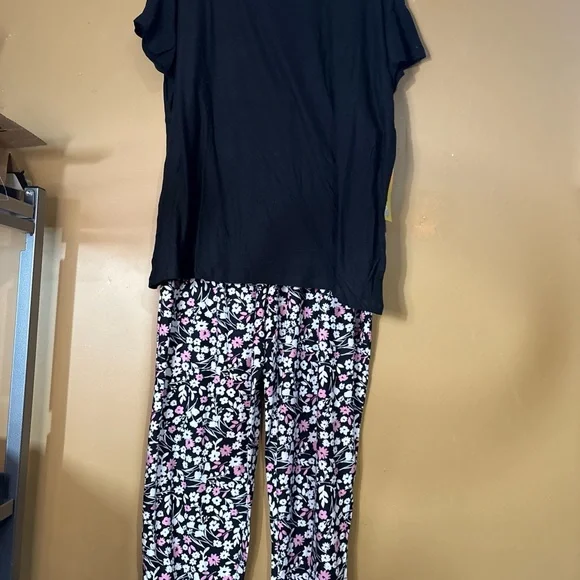 HC660. Muk Luks Pajamas PJs Women’s Size 1X Tops Pants Soft Stretch - Picture 4 of 7